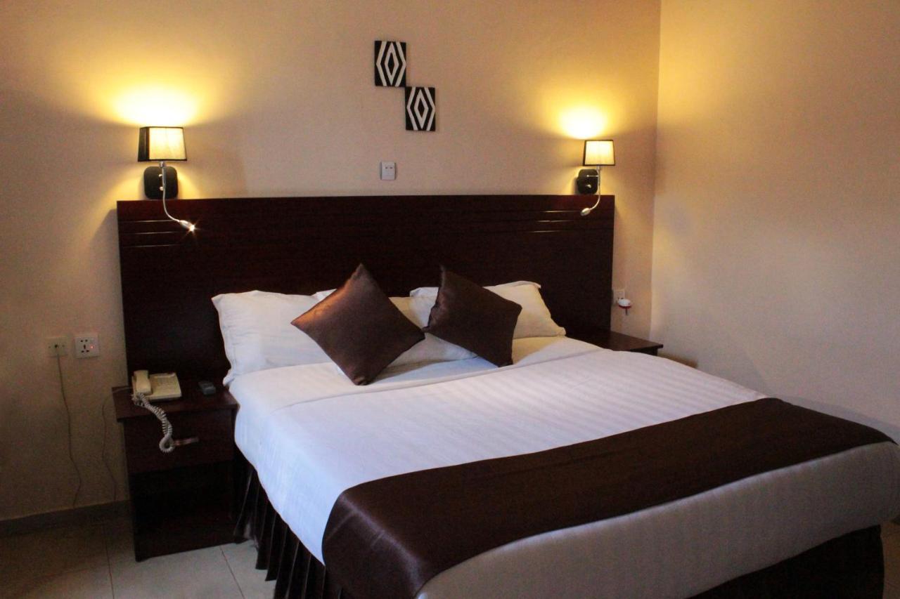 Dereva Hotel Rwamagana Eksteriør billede