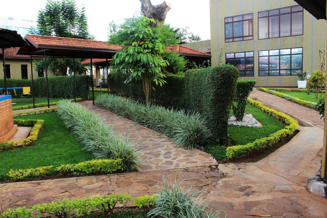 Dereva Hotel Rwamagana Eksteriør billede