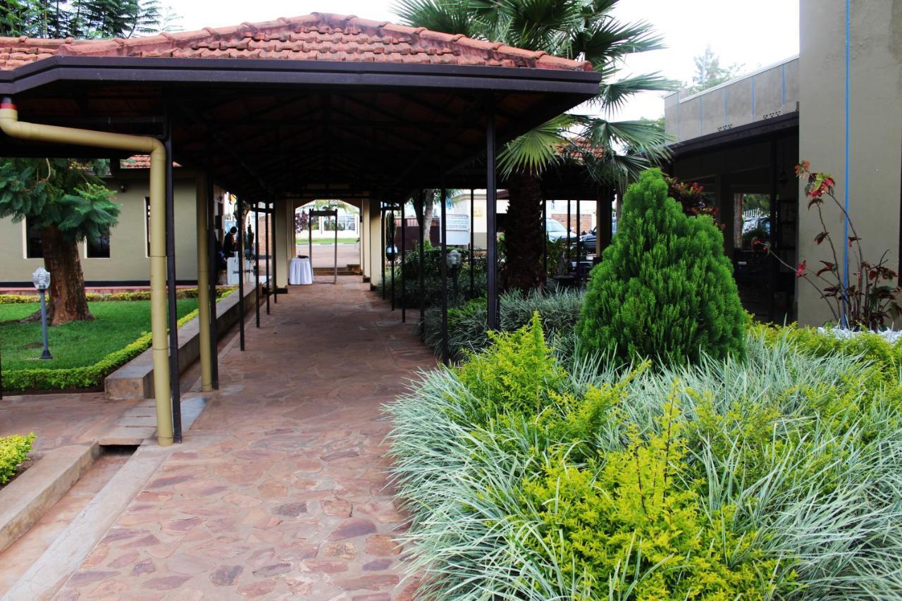 Dereva Hotel Rwamagana Eksteriør billede