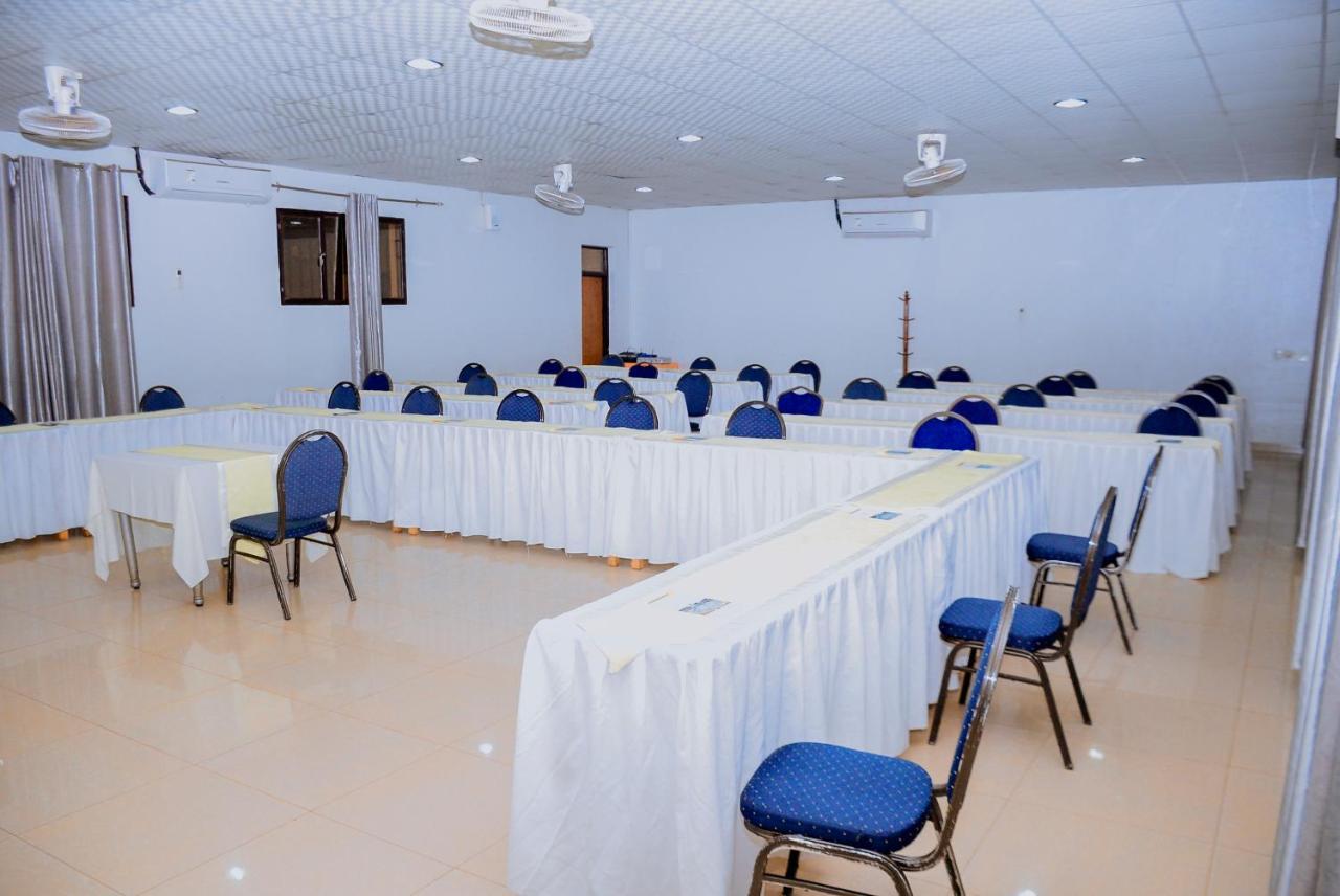 Dereva Hotel Rwamagana Eksteriør billede