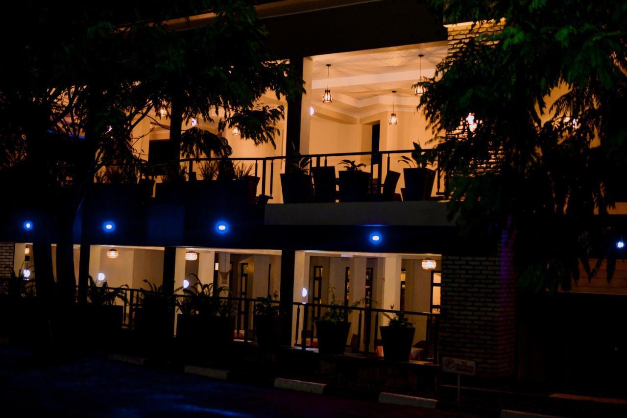 Dereva Hotel Rwamagana Eksteriør billede